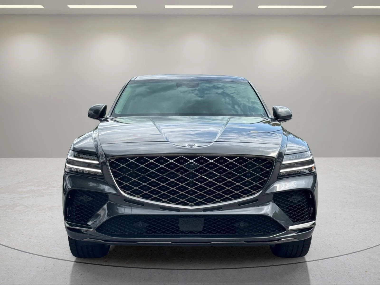 Used 2025 Makalu Gray Genesis 3.5T e-SC image 8
