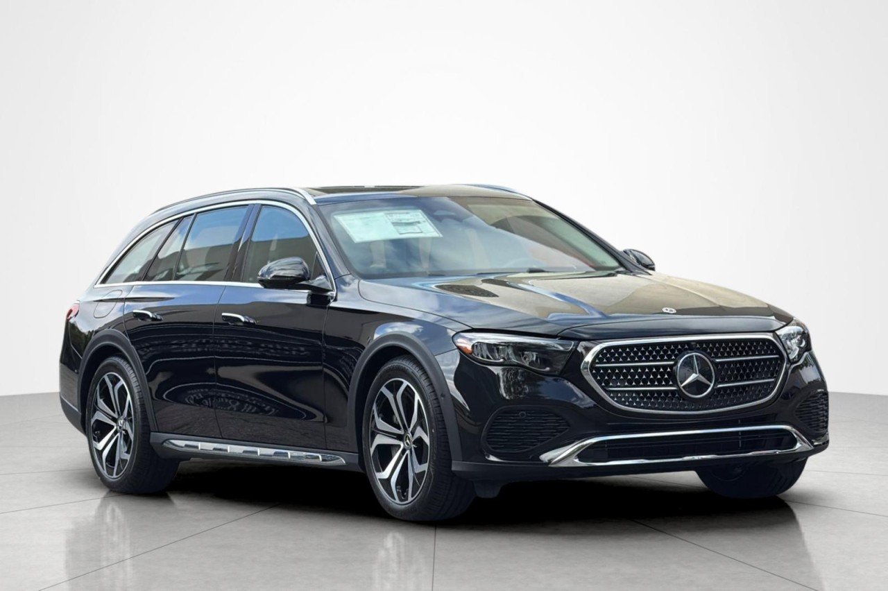 New 2026 Obsidian Black Metallic Mercedes-Benz E 450 4MATIC® All-Terrain Wagon image 7