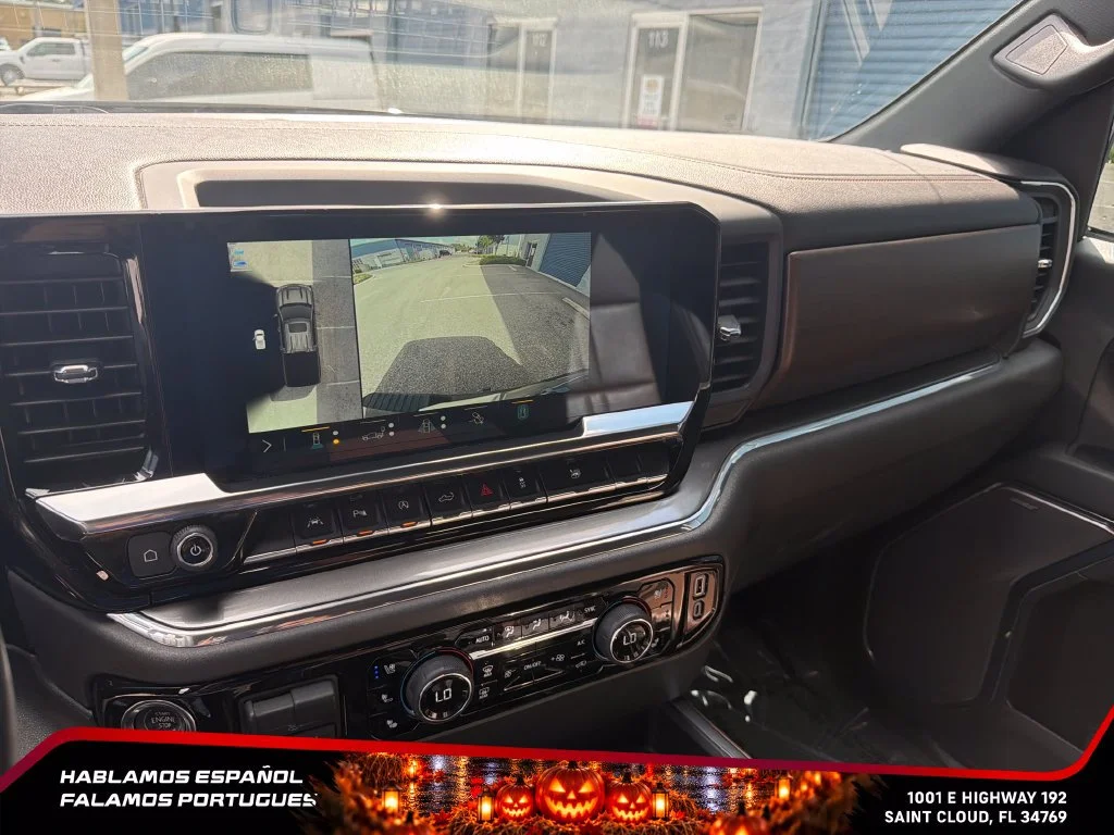 Used 2023 BLACK Chevrolet High Country image 25