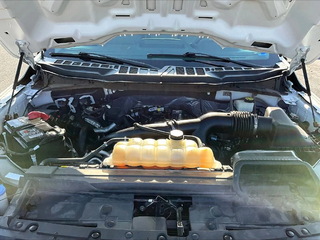Used 2022 White Ford XL image 35