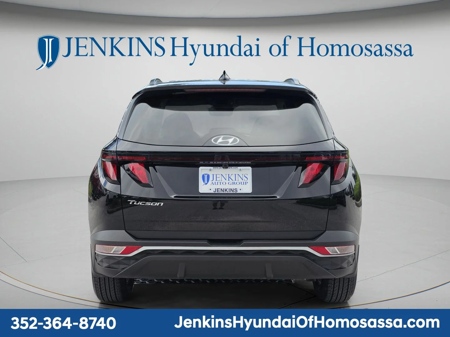 Used 2024 Black Hyundai SEL image 5