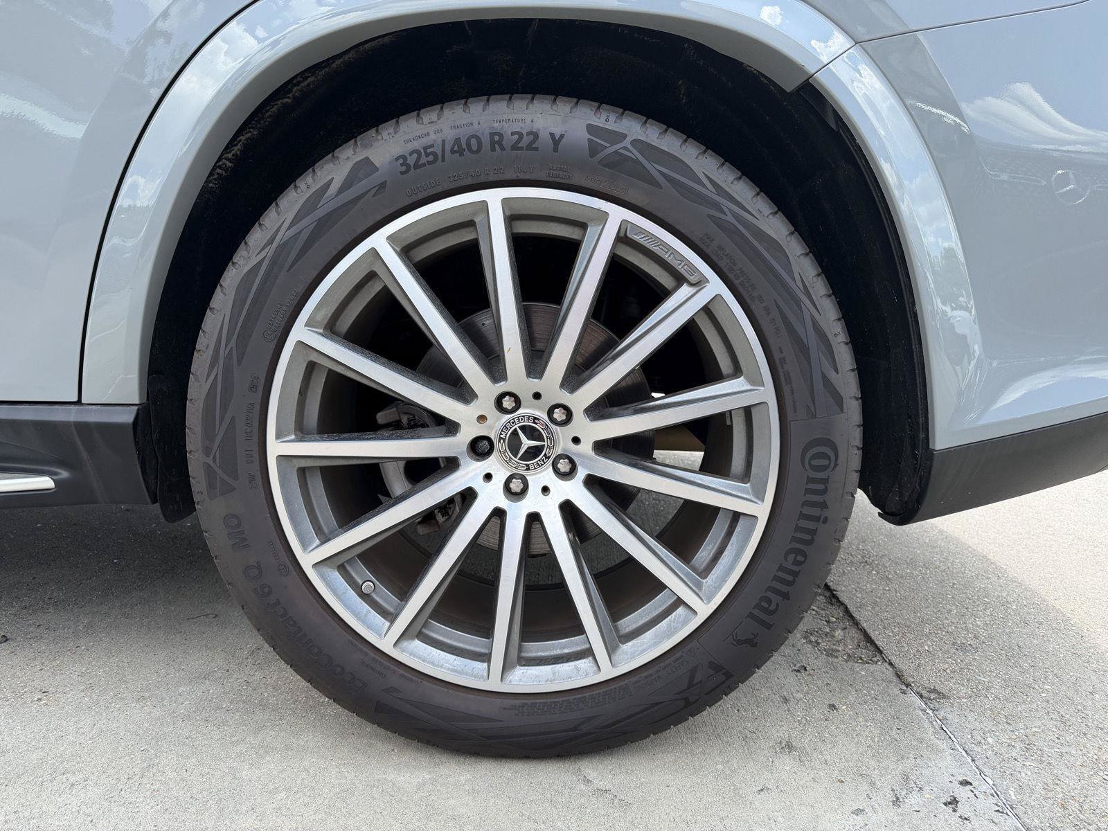 Certified Used 2025 MANUFAKTUR Alpine Grey Mercedes-Benz GLS 450 image 4