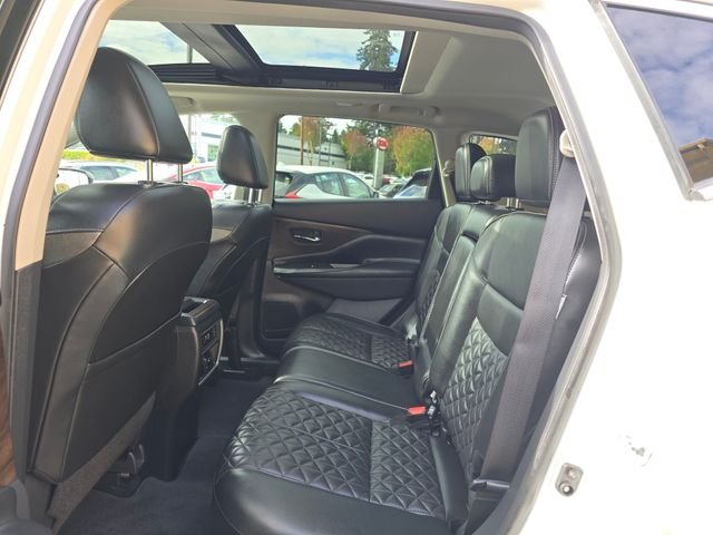 Used 2020 Pearl White Tricoat Nissan Platinum image 16