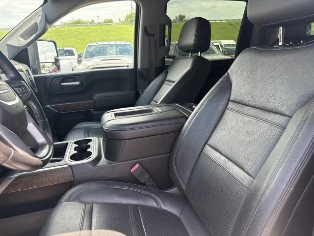 Used 2020 Black GMC Denali image 5