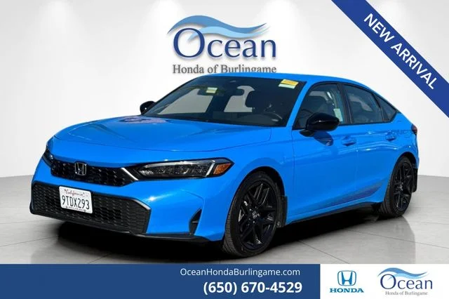 2025 Honda Civic Sport CVT's photo