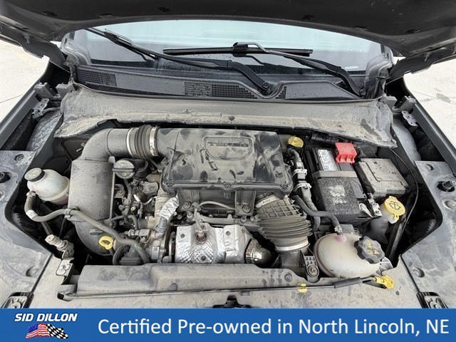 Used 2023 Sting-Gray Clearcoat Jeep Latitude Lux image 10