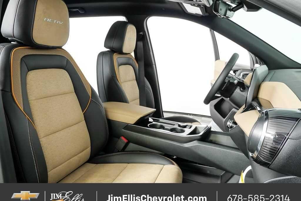 New 2026 Polar White Tricoat Chevrolet ACTIV image 22