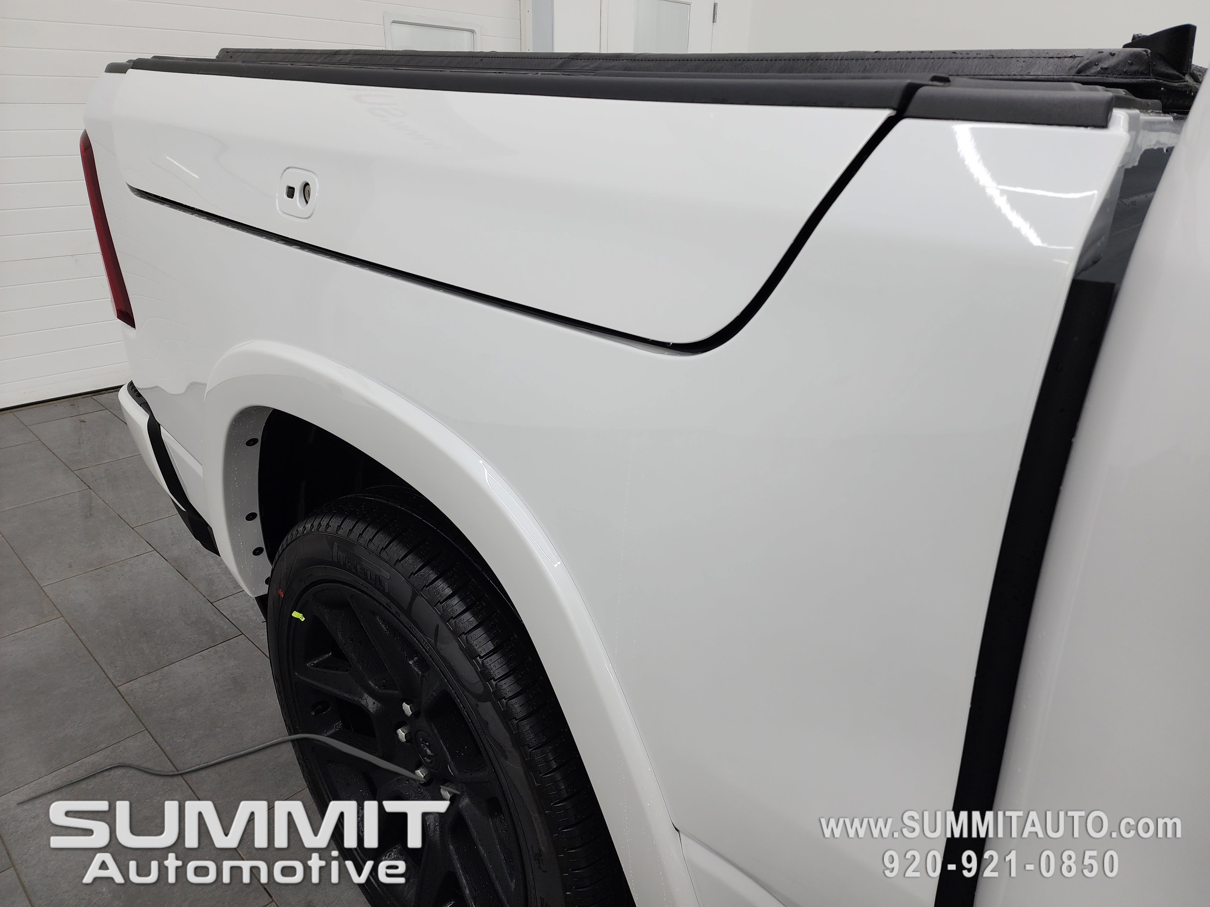 2026 RAM 1500 Limited - Photo 28