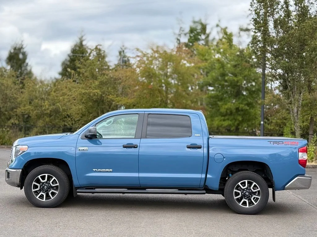 Used 2019 Blue Toyota SR5 image 2
