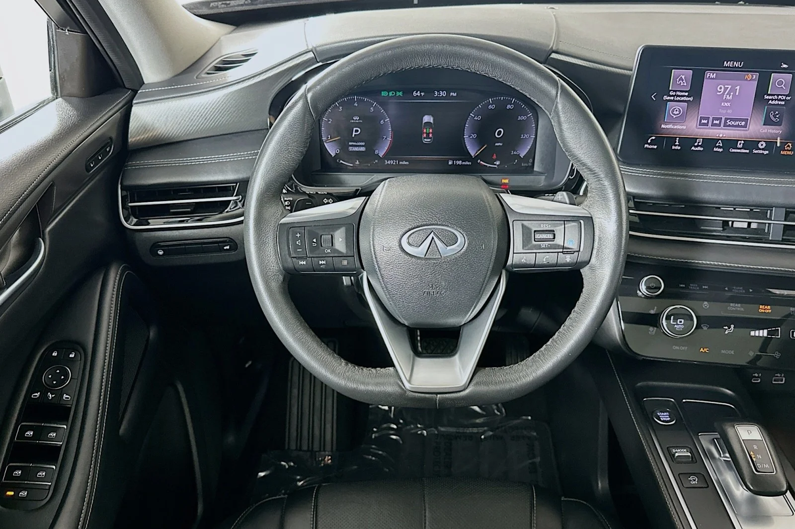 Used 2022 Graphite Shadow INFINITI LUXE image 5