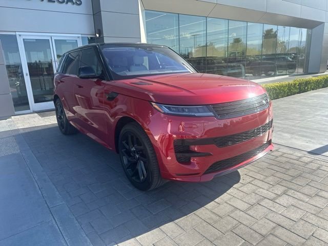 Used 2023 Red Land Rover SE Dynamic image 3