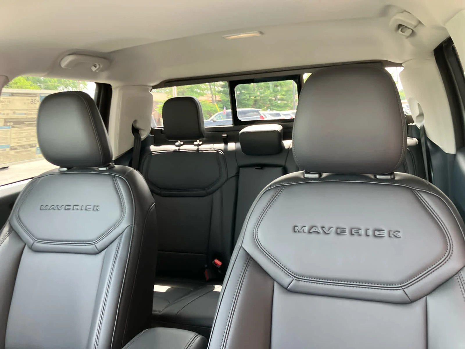 New 2026 Carbonized Gray Metallic Ford LARIAT image 11
