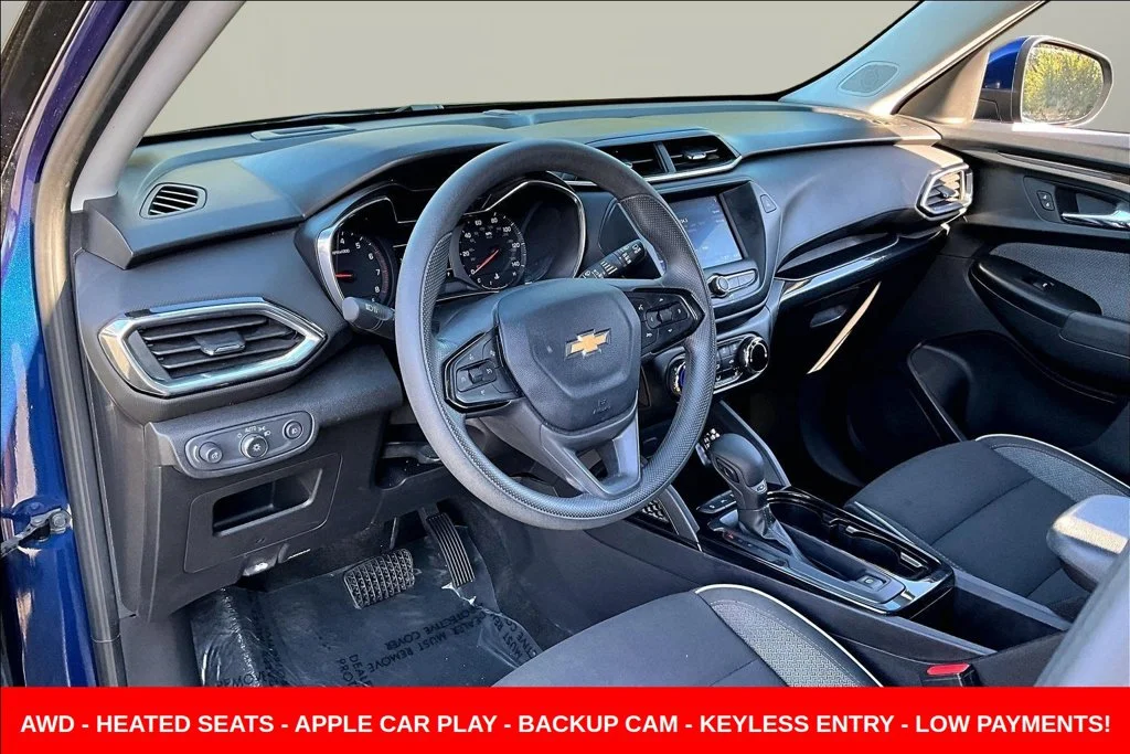 Used 2022 Blue Chevrolet LT image 21