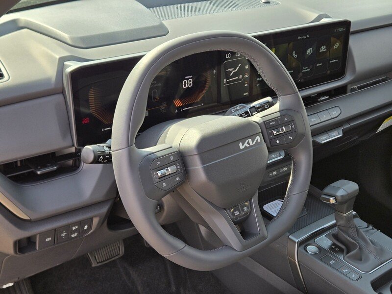 New 2027 Terrain Brown Kia X-Line S image 10