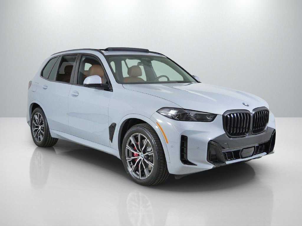 Used 2026 Brooklyn Grey Metallic BMW xDrive40i image 8