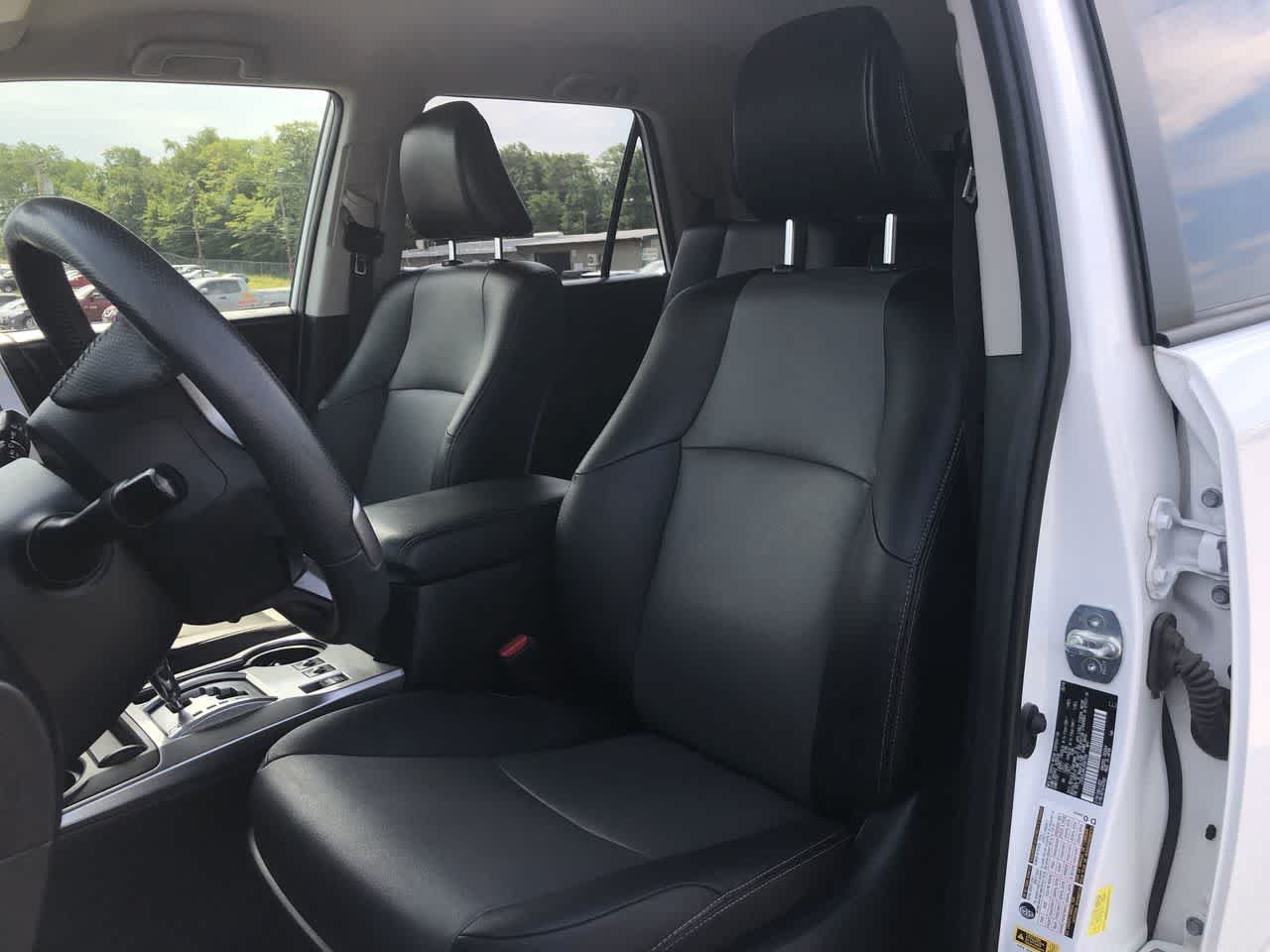 Used 2018 Super White Toyota SR5 Premium image 13