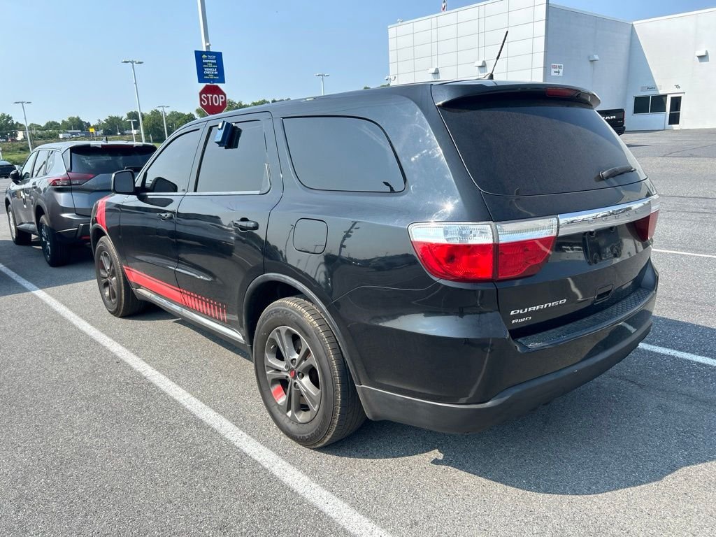Used 2013 Black Dodge SXT image 7