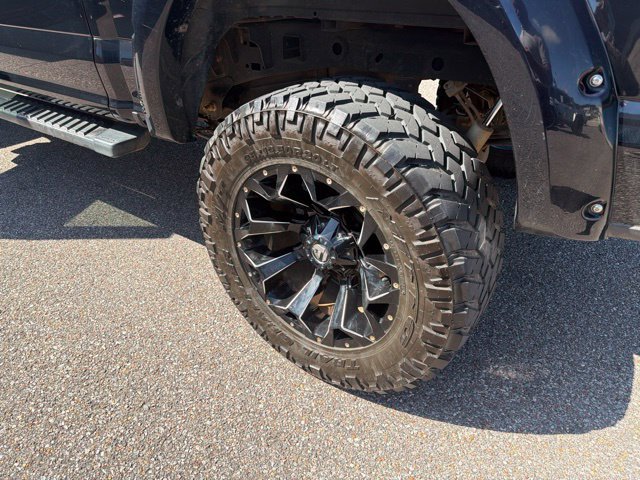 Used 2016 Black Ford Lariat image 6