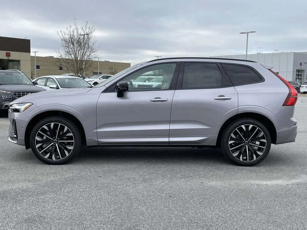 New 2026 Aurora Silver Volvo Ultra image 21