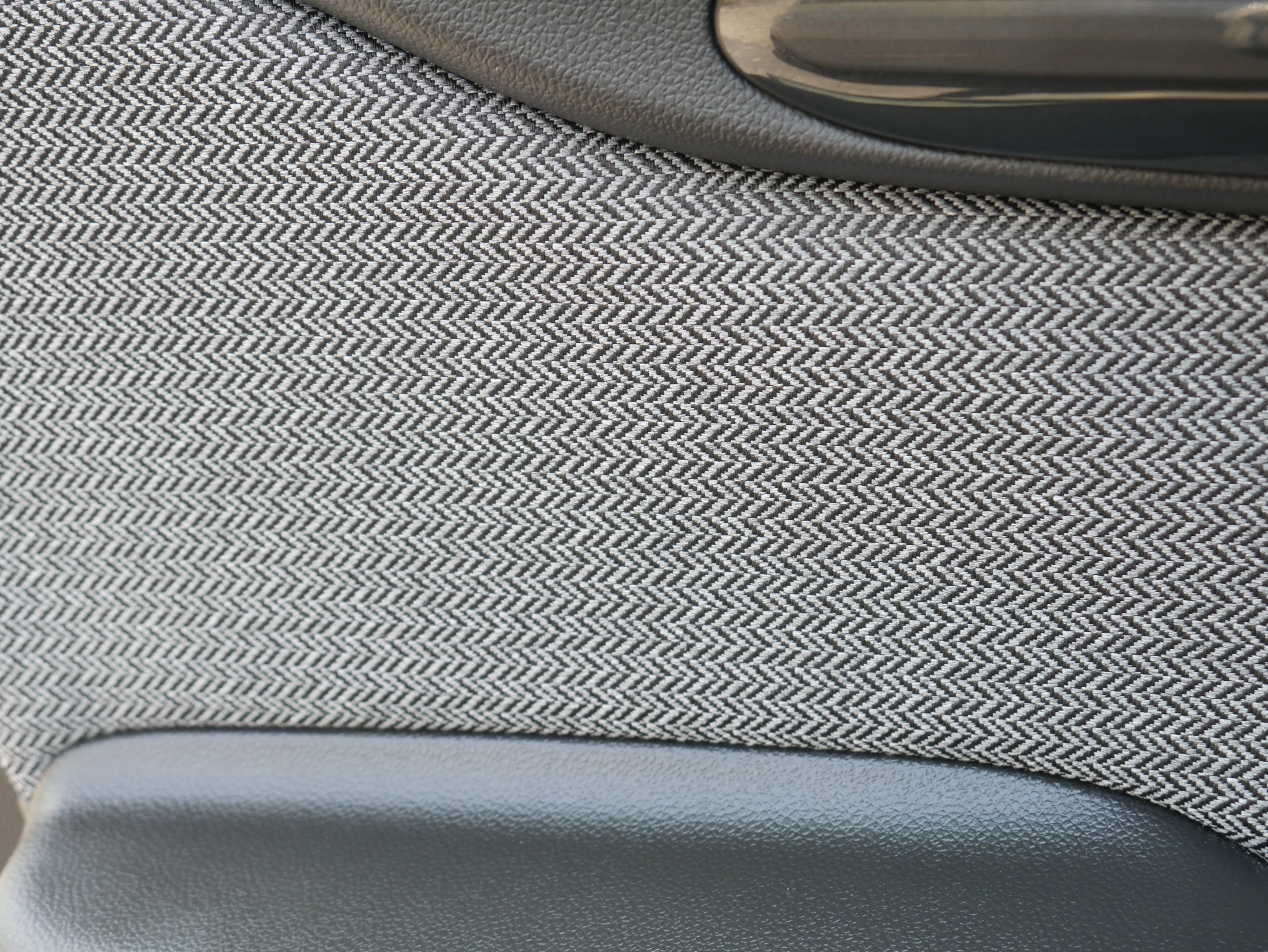 Used 2023 Sterling Gray Metallic Chevrolet LT image 27