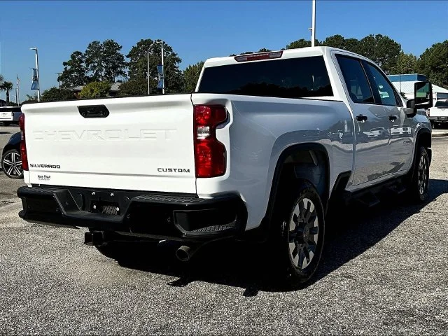 Used 2026 White Chevrolet Custom image 4