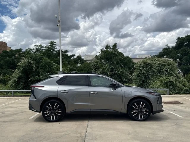 Certified Used 2026  Toyota Limited image 6