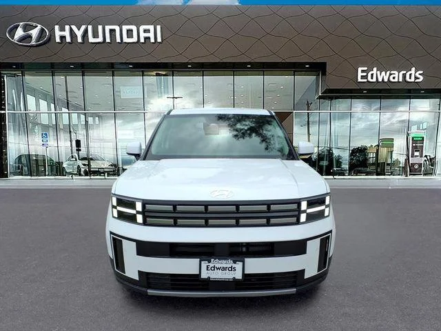 New 2026 White Hyundai SE image 3