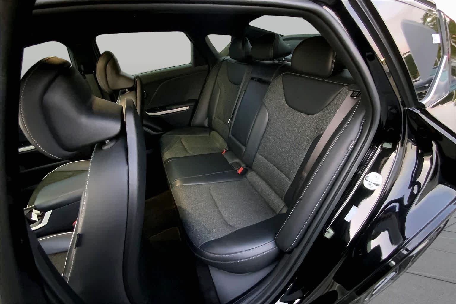 Used 2025 Aurora Black Pearl Kia GT-Line image 18