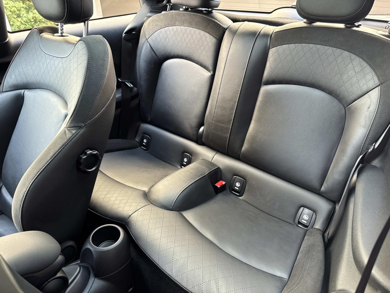 2023 MINI 3 Door S - Photo 11