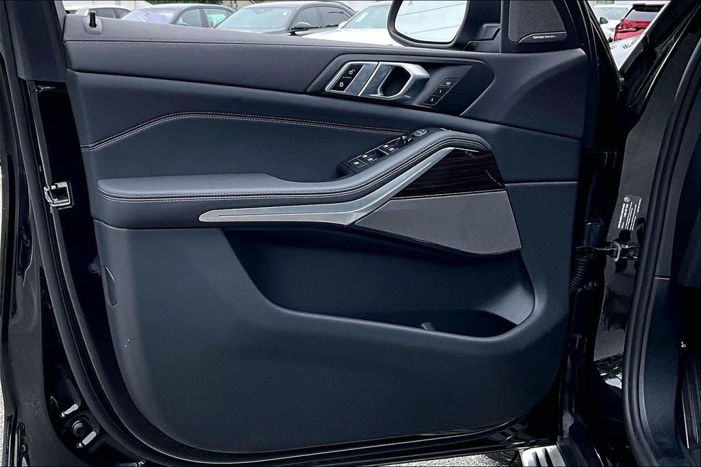 2026 BMW X5 40i - Photo 13