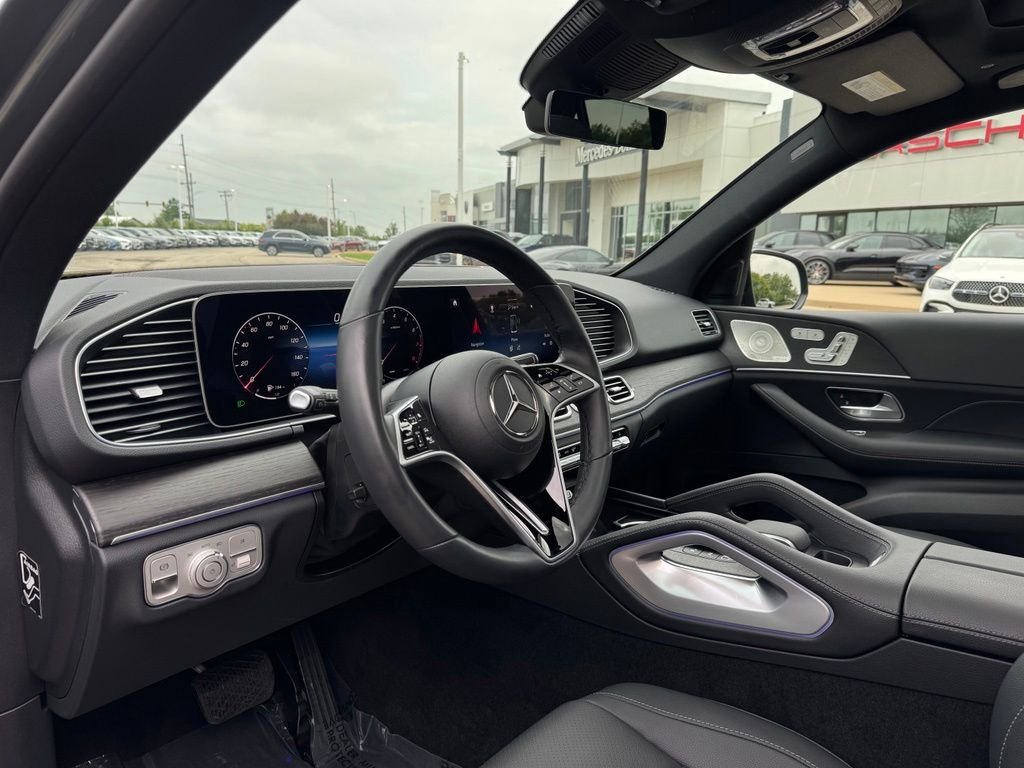 Used 2026 Gray Mercedes-Benz GLE 450 image 4
