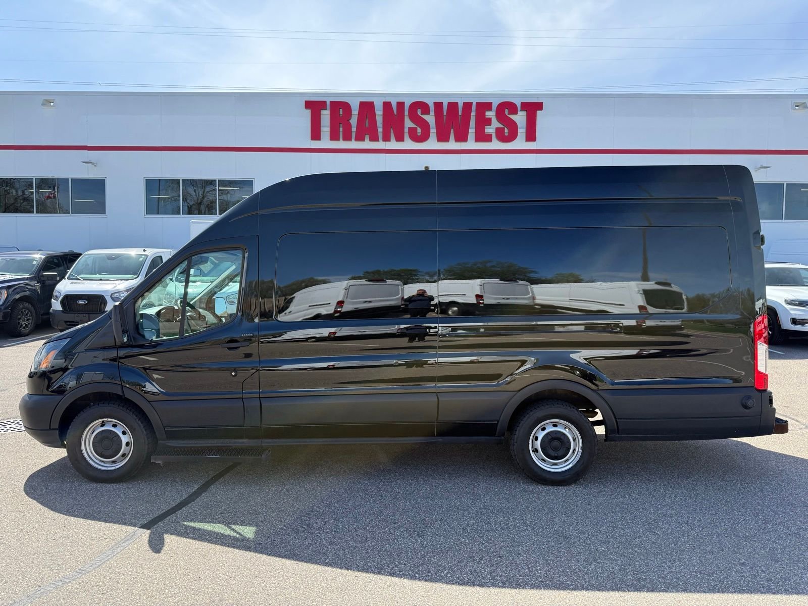 Used 2019 Ford Transit Van Base with VIN 1FTYR3XV1KKA66799 for sale in Minneapolis, Minnesota