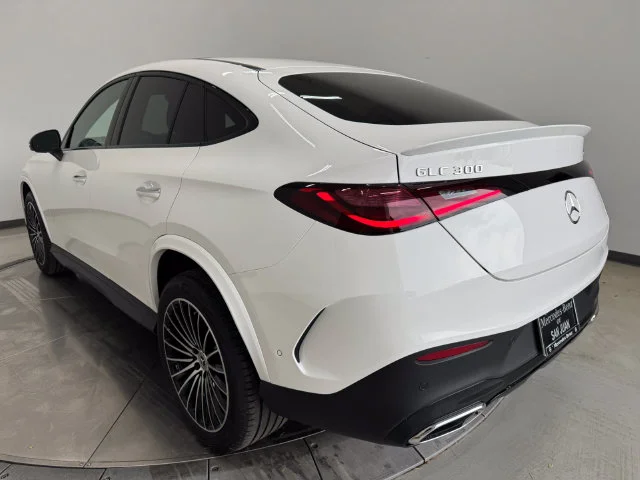New 2026 Polar White Mercedes-Benz GLC 300 Coupe image 10