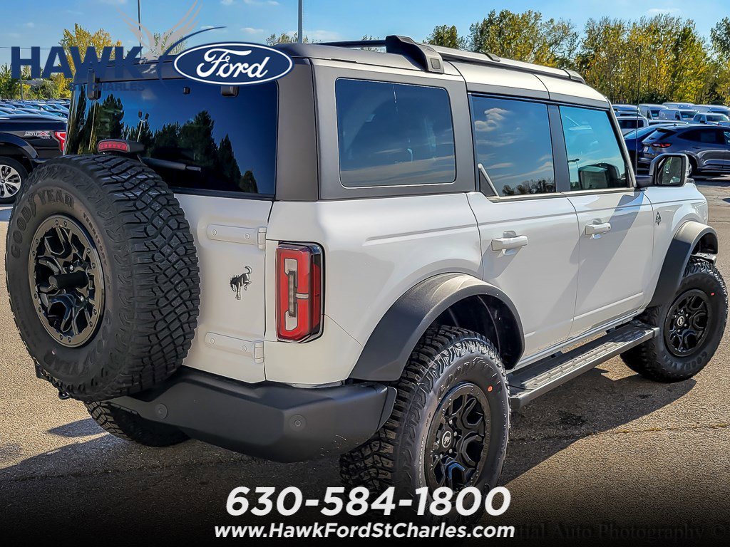 New 2024 White Ford Outer Banks image 7