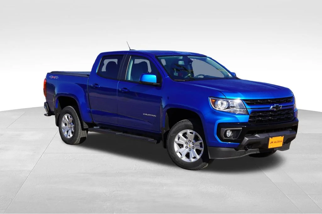 Used 2022 Blue Chevrolet LT image 1