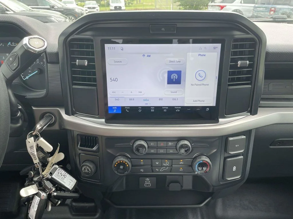 New 2026 Oxford White Ford XL image 19