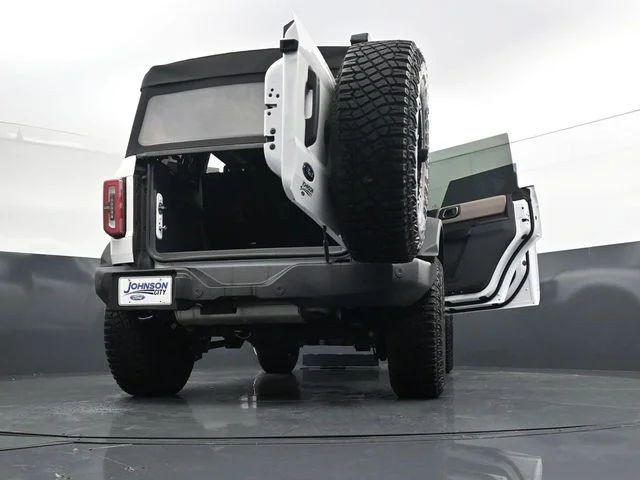Used 2024 White Ford Wildtrak image 38
