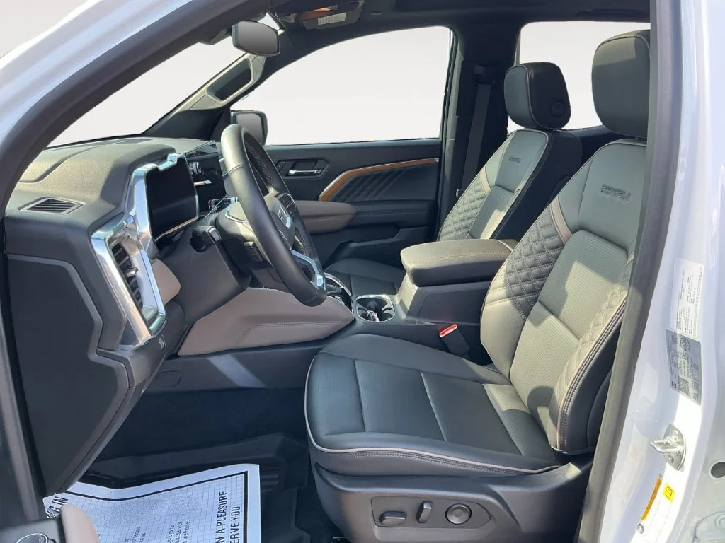 Certified Used 2026 Summit White GMC Denali image 16