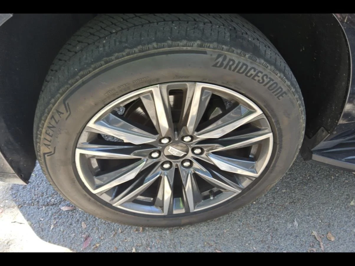 Used 2021 BLACK RAVEN Cadillac Sport image 24