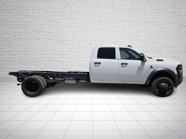 New 2026 Bright White Clearcoat RAM Tradesman image 5