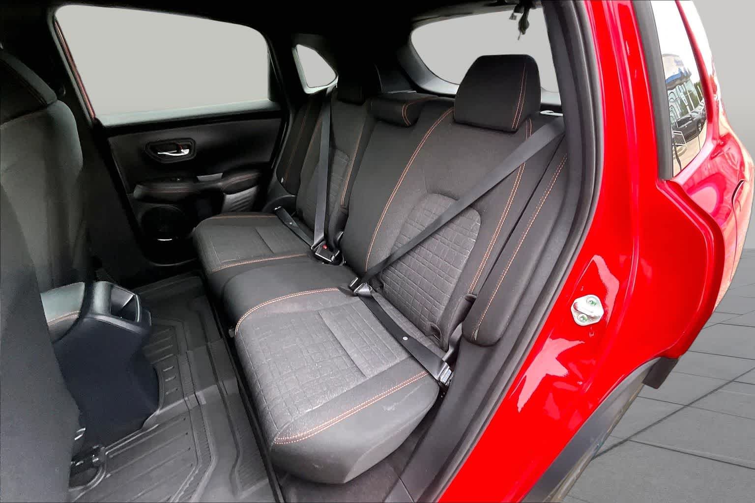 Used 2025 Milano Red Honda Sport image 21