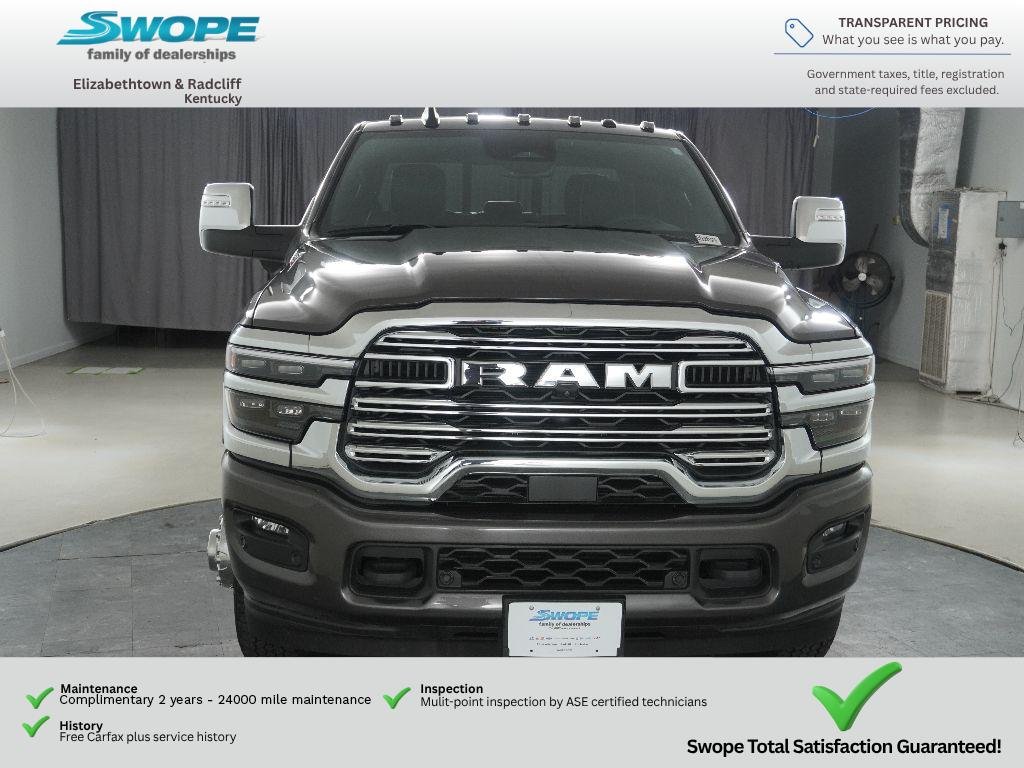 Used 2025 Granite Crystal Metallic Clearcoat Ram Laramie image 6