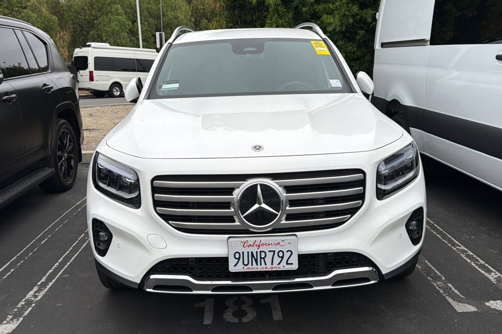Certified Used 2025 White Mercedes-Benz GLB 250 image 3