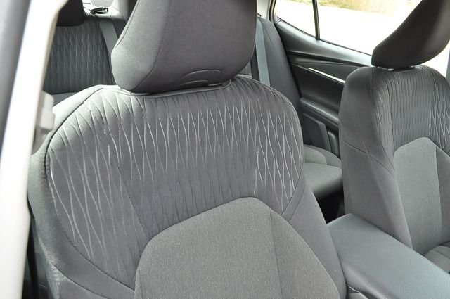 Used 2025  Toyota LE image 20