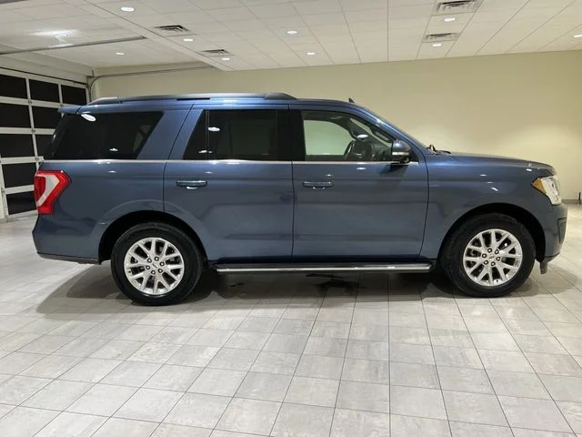 Certified Used 2020 Blue Metallic Ford XLT image 6