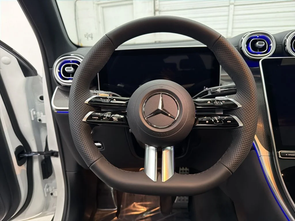 Used 2026 White Mercedes-Benz GLC 300 image 15