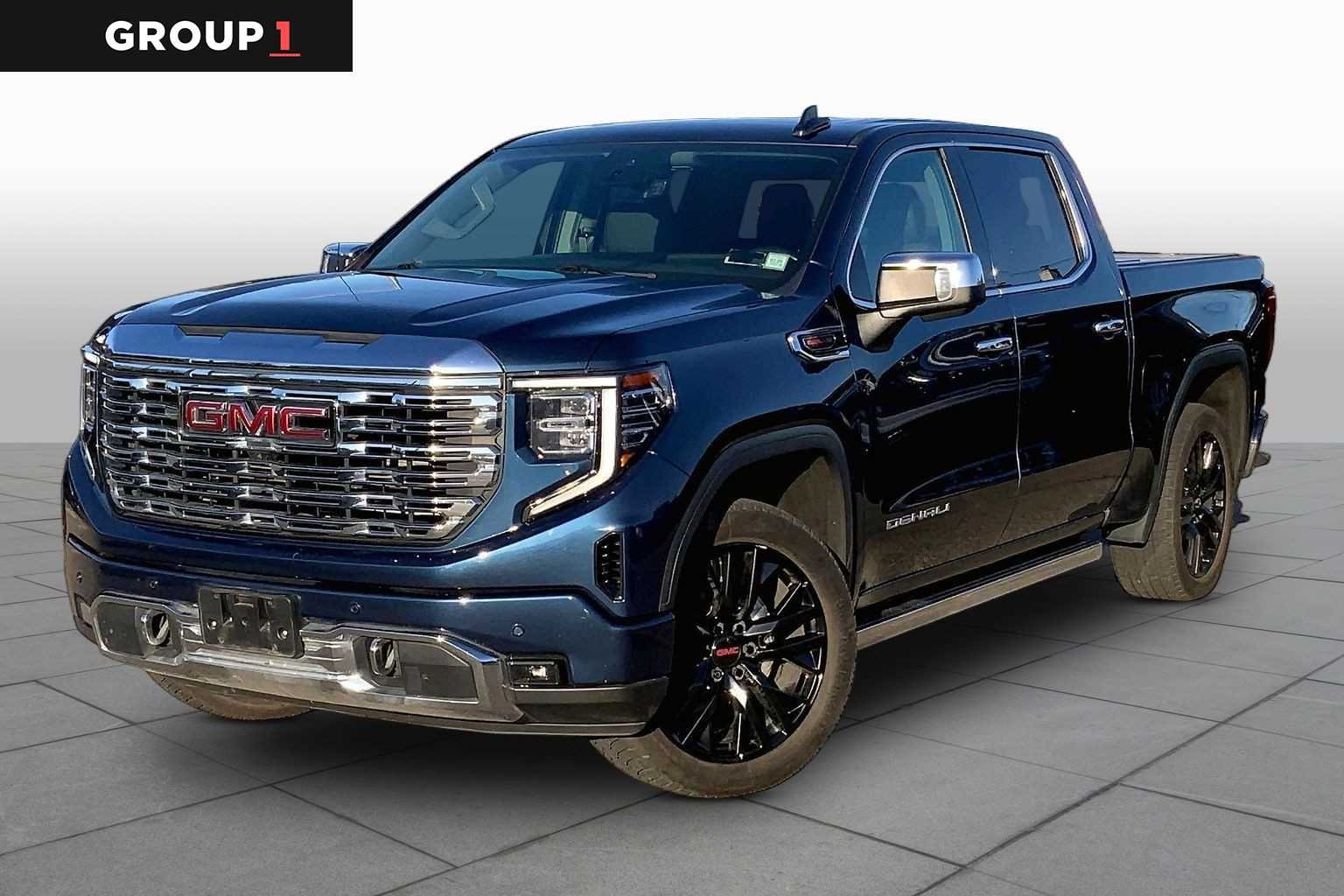 2023 GMC Sierra 4WD Crew Cab Short Box Denali's photo