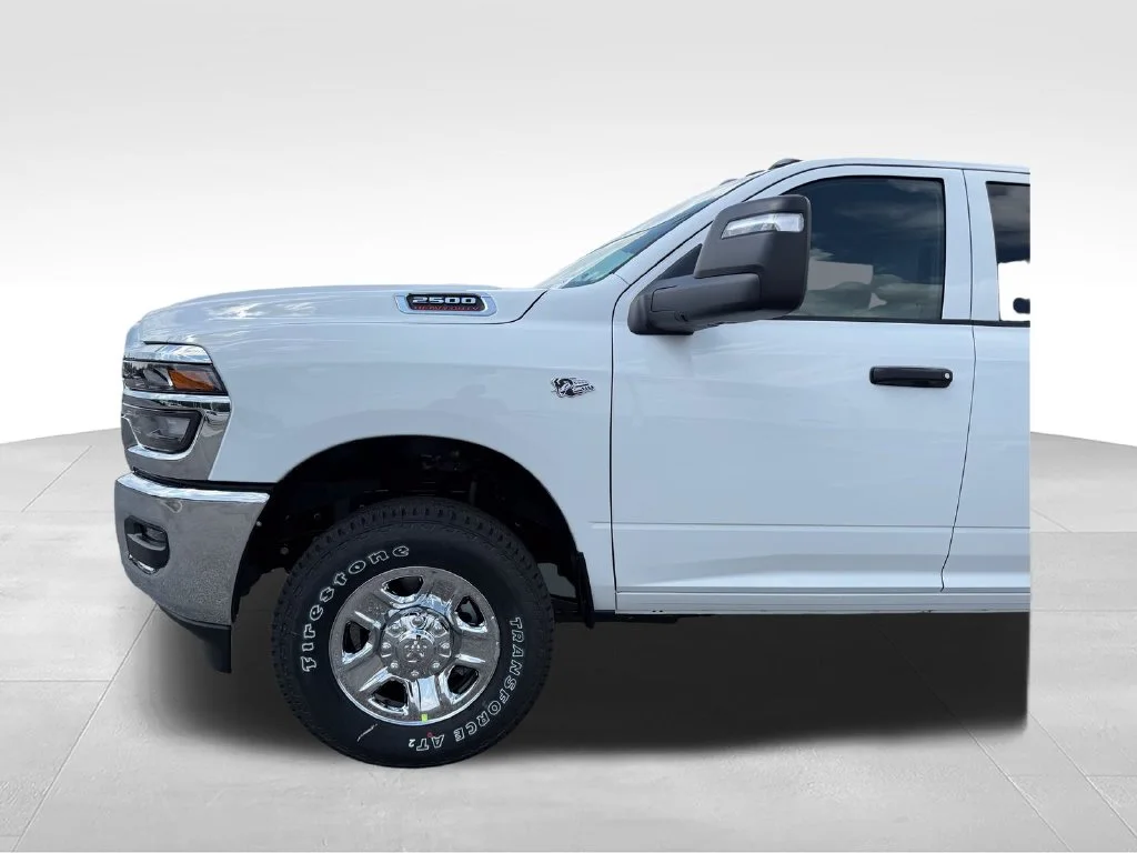 New 2027 Bright White Clear-Coat Exterior Paint RAM Tradesman image 24