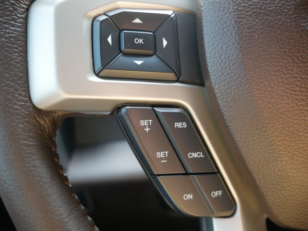 Used 2022 Black Ford King Ranch image 17