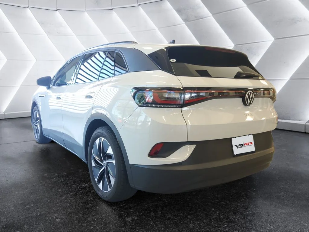 Used 2021  Volkswagen Pro S image 6